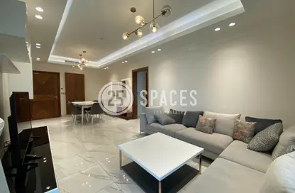 Apartment - 2 Bedrooms - 2 Bathrooms for rent in Giardino Apartments - The Pearl Island - Doha