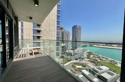 Apartment - 1 Bedroom - 2 Bathrooms for sale in Seef Lusail Tower 1 - Seef Lusail - Lusail City - Lusail