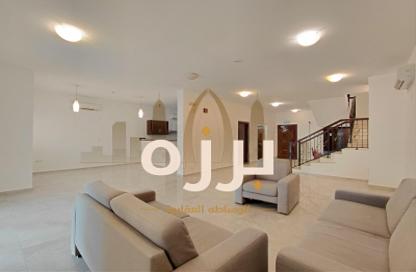 Villa - 4 Bedrooms - 5 Bathrooms for rent in Al Luqta - Al Luqta - Doha
