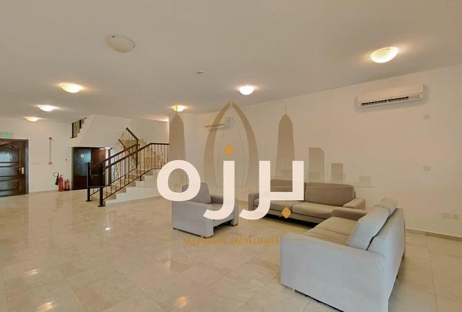 60225733 - Property Main Image