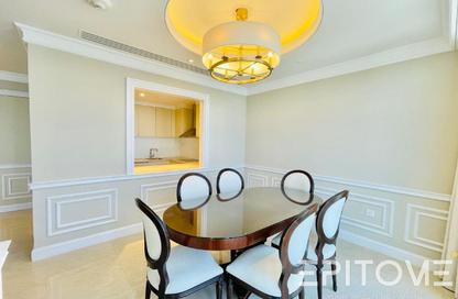 Apartment - 2 Bedrooms - 2 Bathrooms for rent in West Bay Tower - West Bay - West Bay - Doha