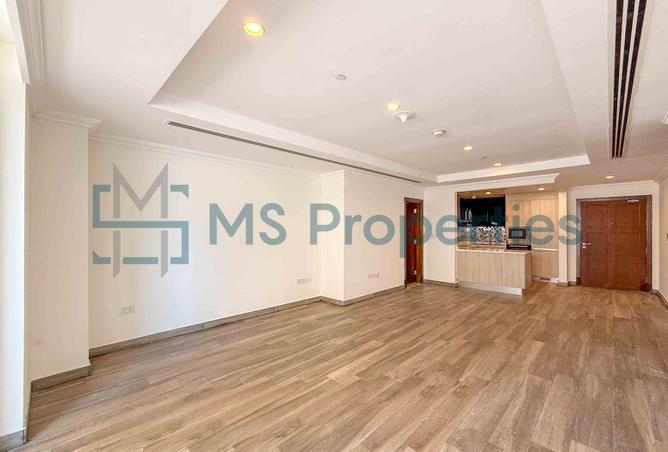 60112027 - Property Image 3
