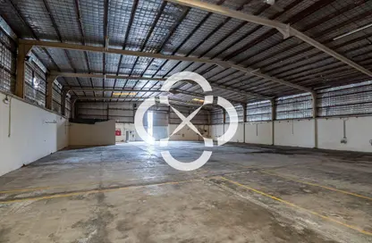 Warehouse - Studio for rent in Industrial Area 4 - Industrial Area - Industrial Area - Doha