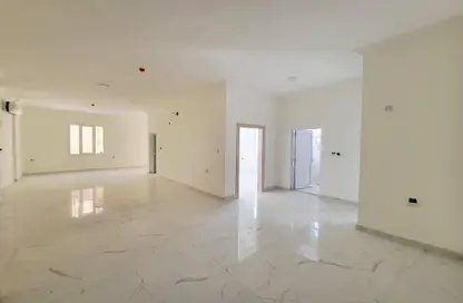 Apartment - 2 Bedrooms - 3 Bathrooms for rent in Najma Street - Najma - Doha