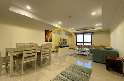 Apartment - 1 Bedroom - 2 Bathrooms for rent in West Porto Drive - Porto Arabia - The Pearl Island - Doha