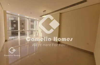 Apartment - 2 Bedrooms - 2 Bathrooms for rent in Marina District - Lusail