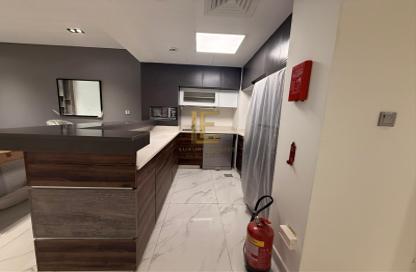 Apartment - 1 Bedroom - 2 Bathrooms for rent in Boulevard View - Yasmeen City - Lusail