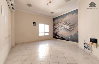 Apartment - 2 - 2 for rent in Muntazah 7 - Al Muntazah - Doha