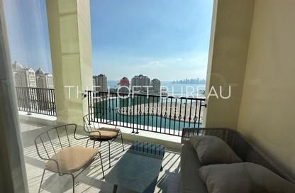 Apartment - 3 Bedrooms - 3 Bathrooms for rent in Viva West - Viva Bahriyah - The Pearl Island - Doha