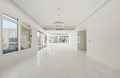 Duplex - 4 Bedrooms - 6 Bathrooms for rent in Crystal Residence - Gewan Island - The Pearl Island - Doha