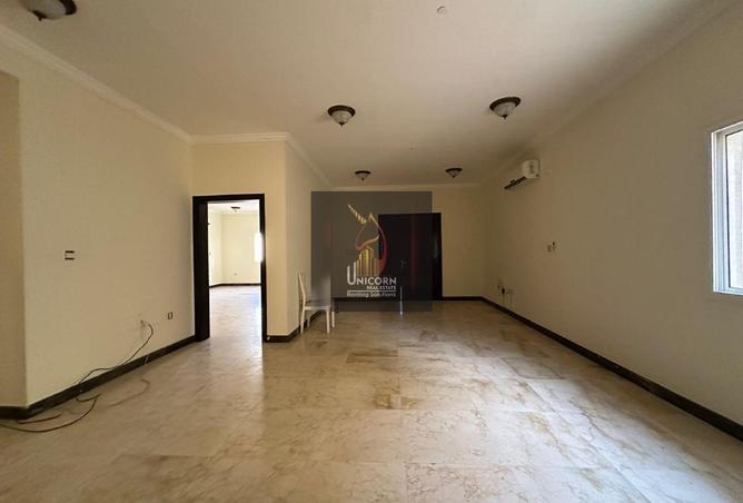 57834484 - Property Image 3