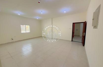 Apartment - 3 Bedrooms - 3 Bathrooms for rent in Al Mansoura - Al Mansoura - Doha