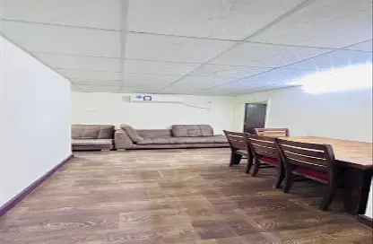 Apartment - 2 Bedrooms - 1 Bathroom for rent in Al Luqta - Al Luqta - Doha