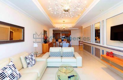Apartment - 3 Bedrooms - 4 Bathrooms for rent in Viva West - Viva Bahriyah - The Pearl Island - Doha Apartment - 3 Bedrooms - 4 Bathrooms for rent in Viva West - Viva Bahriyah - The Pearl Island - Doha