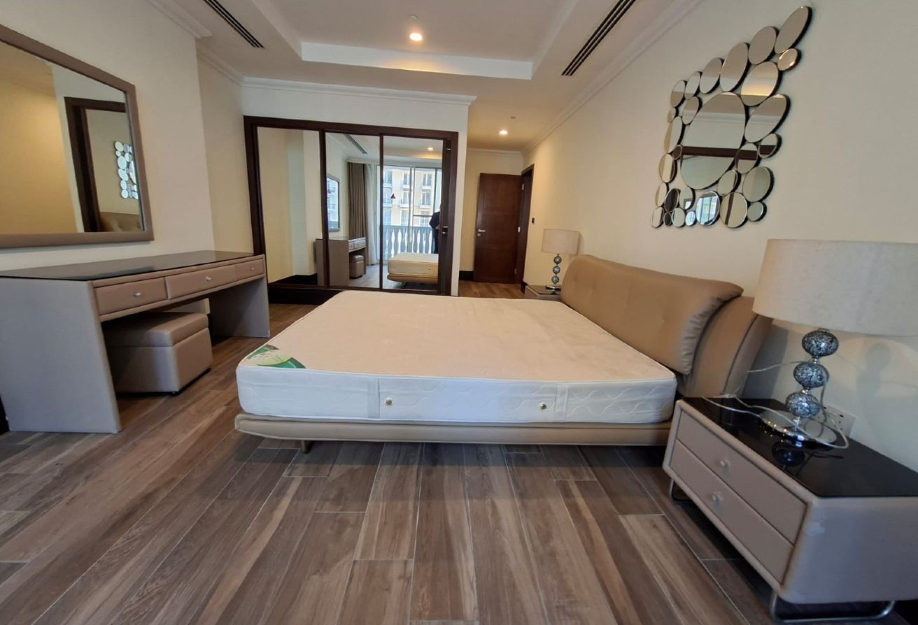 Premium 1 BHK Fully Furnished Apartment thumbnail 10