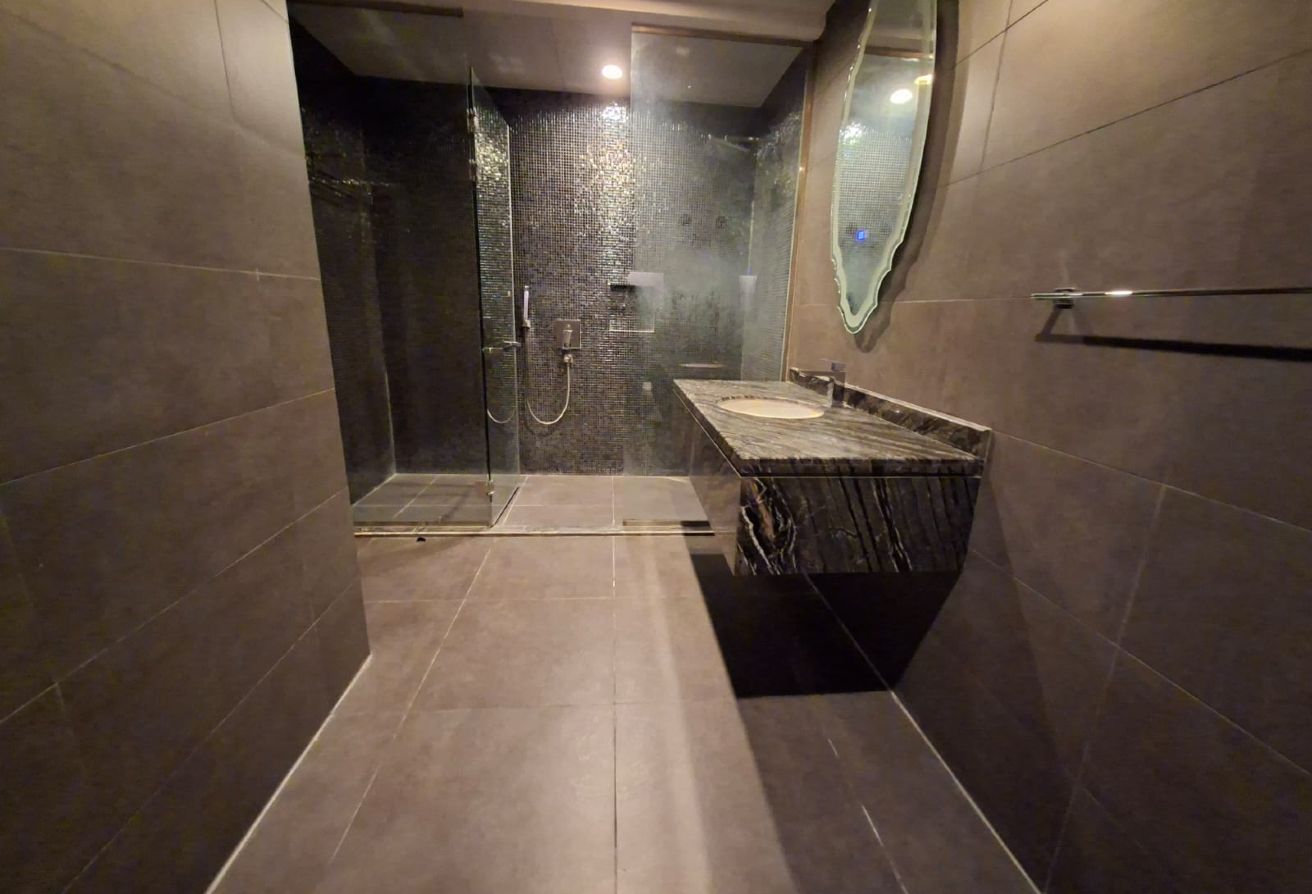Premium 1 BHK Fully Furnished Apartment thumbnail 12