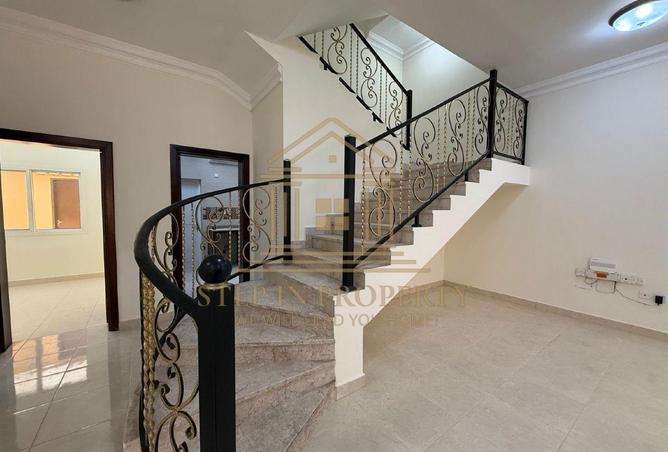 1008413 - Property Image 3