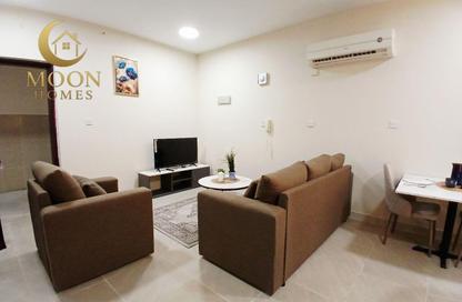 Apartment - 1 - 1 for rent in Umm Ghuwailina 4 - Umm Ghuwailina - Doha Apartment - 1 - 1 for rent in Umm Ghuwailina 4 - Umm Ghuwailina - Doha