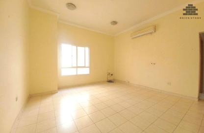 Apartment - 3 Bedrooms - 2 Bathrooms for rent in Muntazah 38 - Al Muntazah - Doha