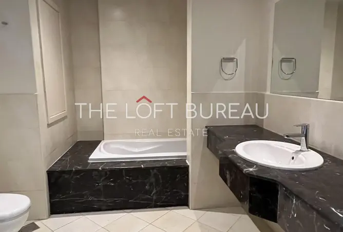63920996 - Property Image 3