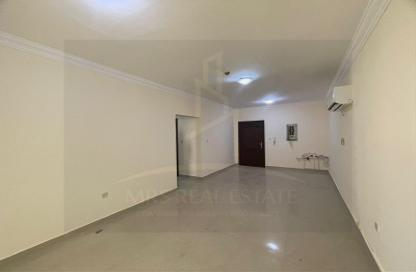 Apartment - 2 Bedrooms - 2 Bathrooms for rent in Al Mana Tower - C-Ring Road - Al Sadd - Doha