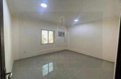 Apartment - 2 Bedrooms - 2 Bathrooms for rent in Al Mana Tower - C-Ring Road - Al Sadd - Doha