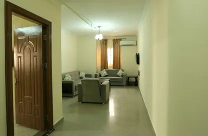 Apartment - 3 Bedrooms - 2 Bathrooms for rent in EB13 - Fereej Bin Mahmoud - Doha