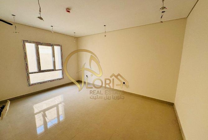 2ObwVJhSJEW - Property Image 3