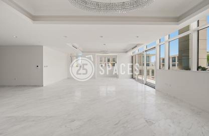 Duplex - 4 Bedrooms - 5 Bathrooms for sale in Crystal Residence - Gewan Island - The Pearl Island - Doha