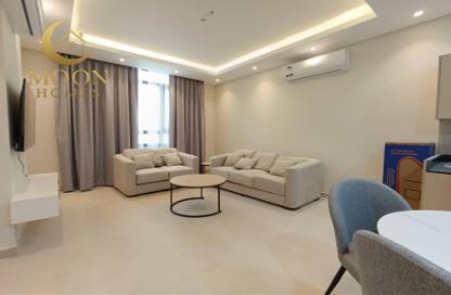 Apartment - 2 Bedrooms - 2 Bathrooms for rent in Umm Ghuwailina 4 - Umm Ghuwailina - Doha