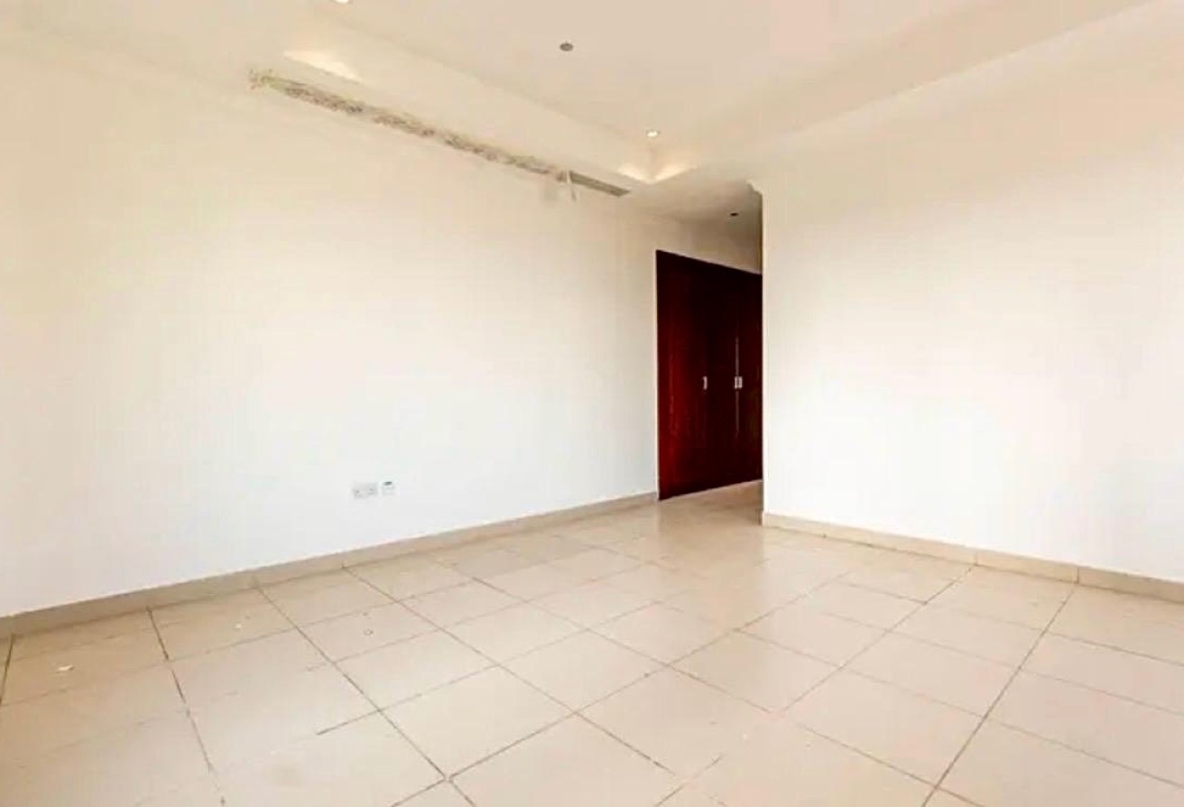 Luxury 2BR + Maid | 228 SQM | Porto Arabia thumbnail 8