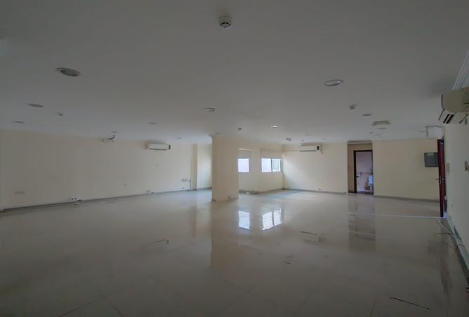 52819165 - Property Main Image