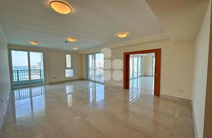 Penthouse - 4 Bedrooms - 6 Bathrooms for rent in Tower 29 - Viva Bahriyah - The Pearl Island - Doha