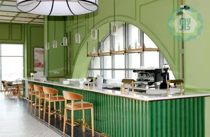 Retail - Studio - 2 Bathrooms for rent in C-Ring - Doha