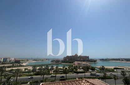 Apartment - 2 Bedrooms - 3 Bathrooms for rent in West Porto Drive - Porto Arabia - The Pearl Island - Doha