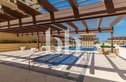 Apartment - 2 Bedrooms - 3 Bathrooms for rent in West Porto Drive - Porto Arabia - The Pearl Island - Doha Apartment - 2 Bedrooms - 3 Bathrooms for rent in West Porto Drive - Porto Arabia - The Pearl Island - Doha