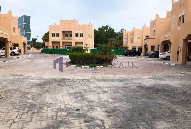 1004104 - Property Image 3