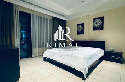 Apartment - 2 Bedrooms - 3 Bathrooms for rent in Tower 7 (Ferrari Tower) - Porto Arabia - The Pearl Island - Doha