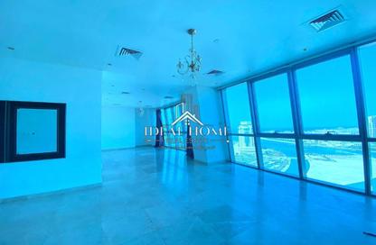 Apartment - 3 Bedrooms - 4 Bathrooms for rent in Zig Zag Towers - West Bay - Doha