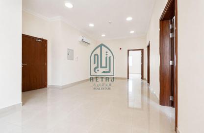 Apartment - 2 Bedrooms - 2 Bathrooms for rent in Kulaib Street - Kulaib Street - Doha