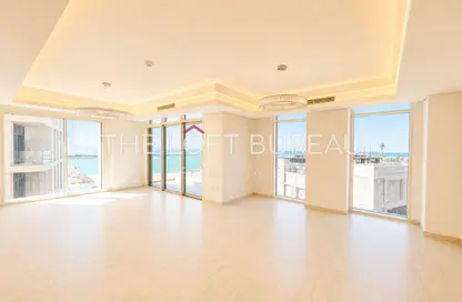 Apartment - 3 Bedrooms - 5 Bathrooms for sale in Crystal Residence - Gewan Island - The Pearl Island - Doha