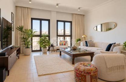 Apartment - 5 - 6 for sale in Nobili - Qanat Quartier - The Pearl Island - Doha