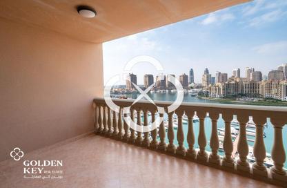 Apartment - 2 Bedrooms - 3 Bathrooms for rent in West Porto Drive - Porto Arabia - The Pearl Island - Doha