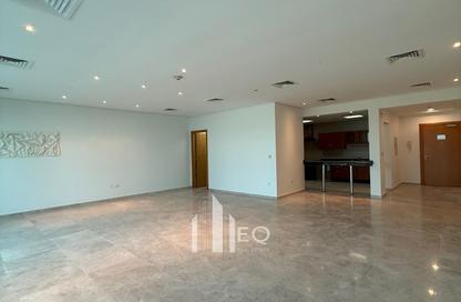 Apartment - 2 Bedrooms - 4 Bathrooms for rent in Legtaifiya Lagoon - West Bay - Doha