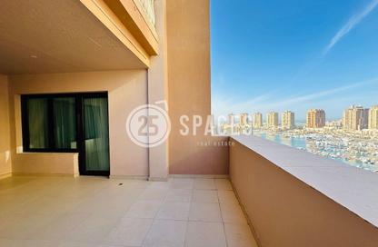 Apartment - 1 Bedroom - 2 Bathrooms for rent in East Porto Drive - Porto Arabia - The Pearl Island - Doha