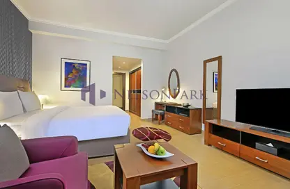 Apartment - 2 Bedrooms - 3 Bathrooms for rent in West Bay Tower - West Bay - West Bay - Doha