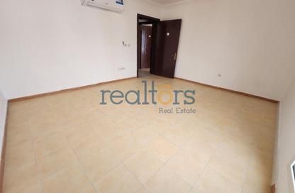 Villa - 4 Bedrooms - 4 Bathrooms for rent in Bab Al Rayyan - Muraikh - AlMuraikh - Doha