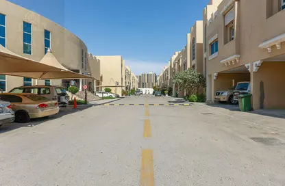 Compound - 4 Bedrooms - 4 Bathrooms for rent in Bu Hamour Street - Abu Hamour - Doha