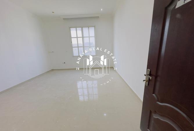 55827866 - Property Main Image