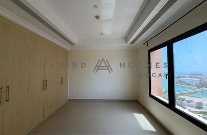 Apartment - 1 Bedroom - 2 Bathrooms for rent in West Porto Drive - Porto Arabia - The Pearl Island - Doha
